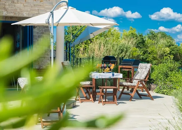 Dom wakacyjny Miri Lavender *